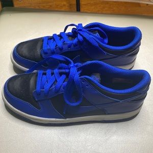 NIKE DUNKS GOOD CONDITION NO BOX